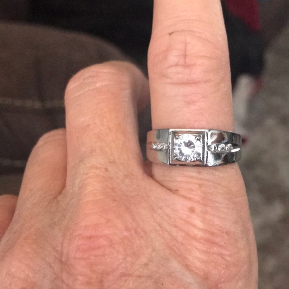 Men’s platinum plated diamond ring. Sz 10 - Picture 3 of 4